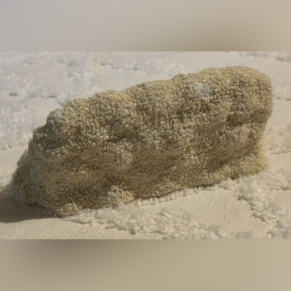 Charming Tails by Fitz and Floyd. “Maxine Making Snow Angels” figurine - Picture 2 of 5